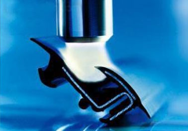 大氣等離子清洗機(jī)對車用橡膠密封條處理應(yīng)用